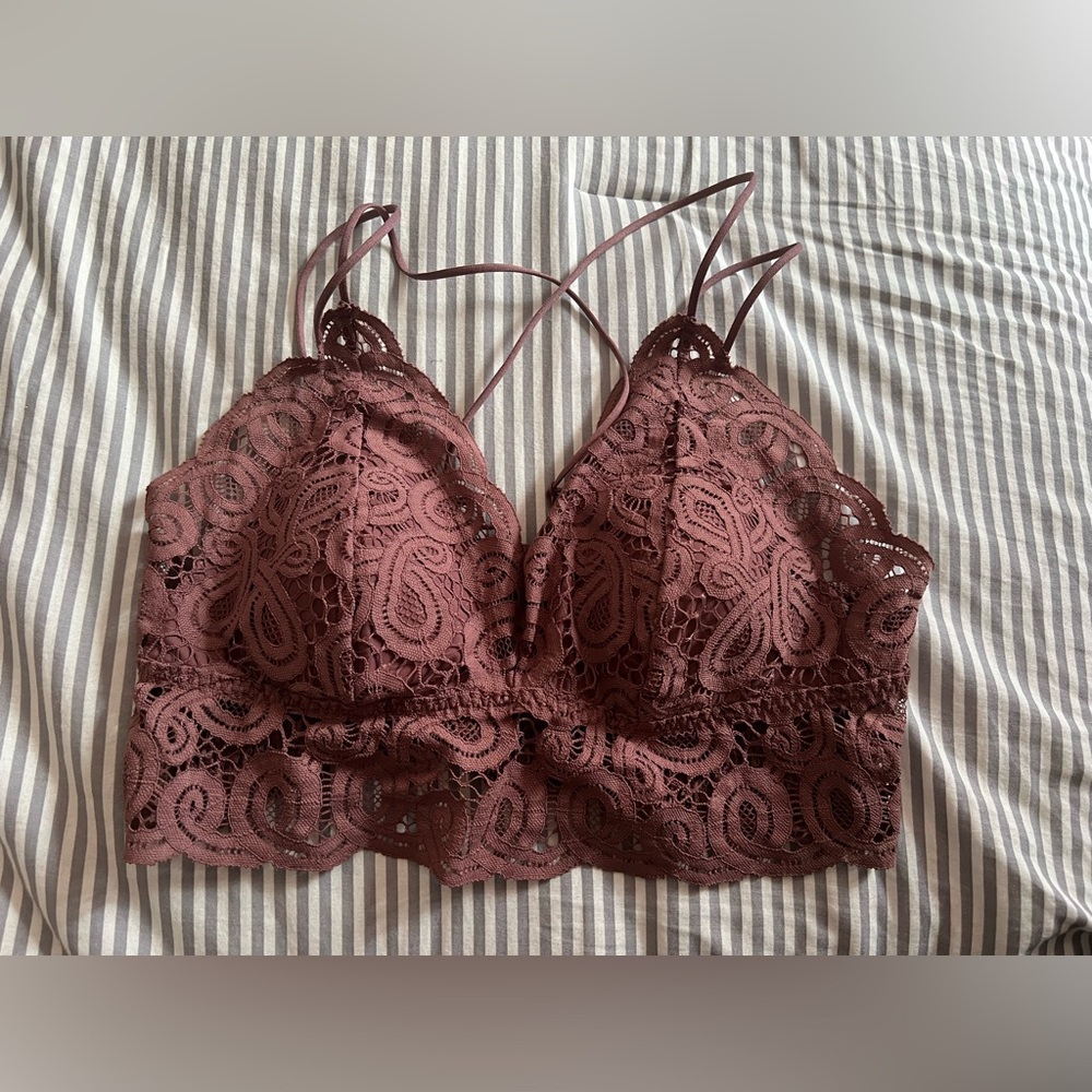 Victoria Secret PINK Women’s Lace Bralette Purple Plum